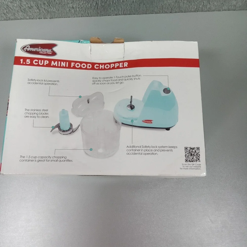 Americana Collection 1.5 Cup Mini Food Chopper Mint Blue EMC-001BL Elite Gourmet